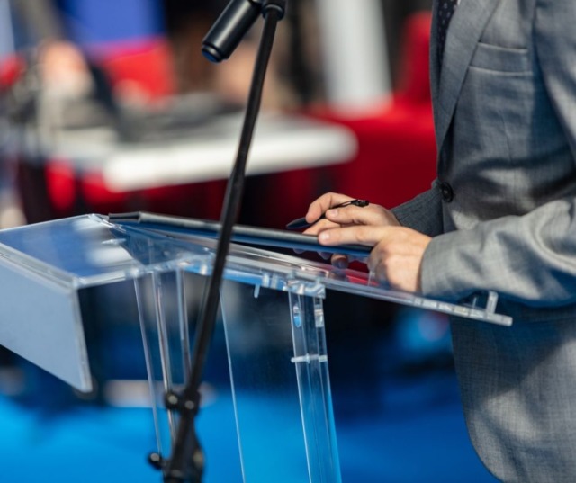 Pedaso, l’opposizione chiede una scelta sulle concessioni