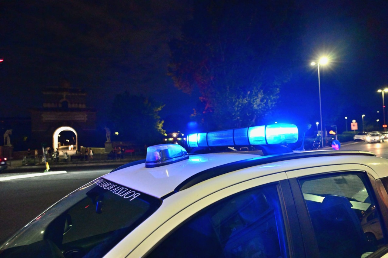 Agenti aggrediti a Lido Tre Archi, identificati i responsabili
